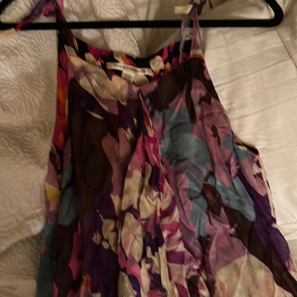 Diane Von Furstenberg silk handkerchief dress - Picture 3 of 6